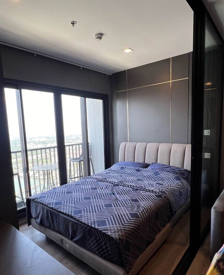 1 Bedroom Condo for rent at The Politan Rive — photo 3