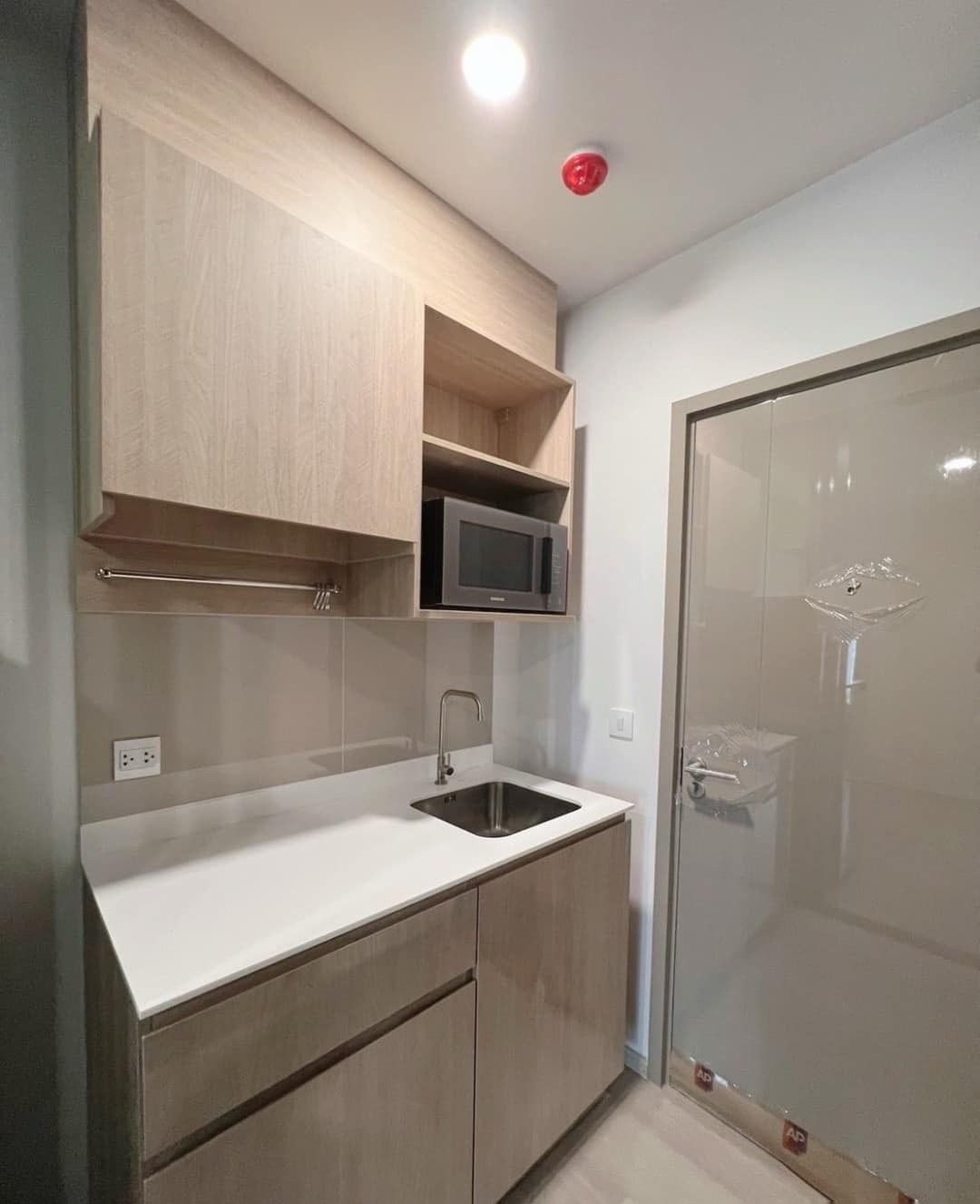 1 Bedroom Condo for rent at Aspire Rattanathibet Weston — photo 4