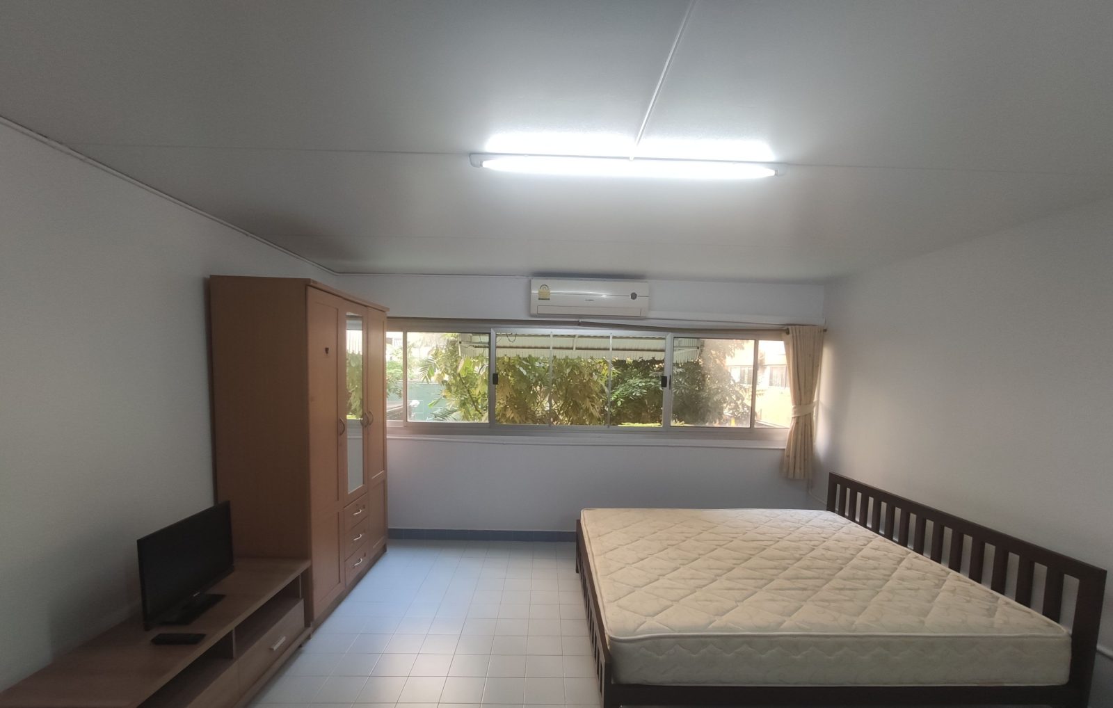 2 Bedroom Condo for rent at Popular Condo Muangthong Thani — photo 2