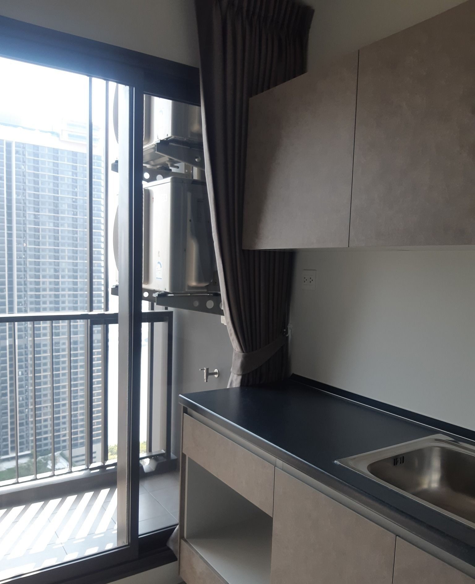 1 Bedroom Condo for rent at The Politan Aqua — photo 5