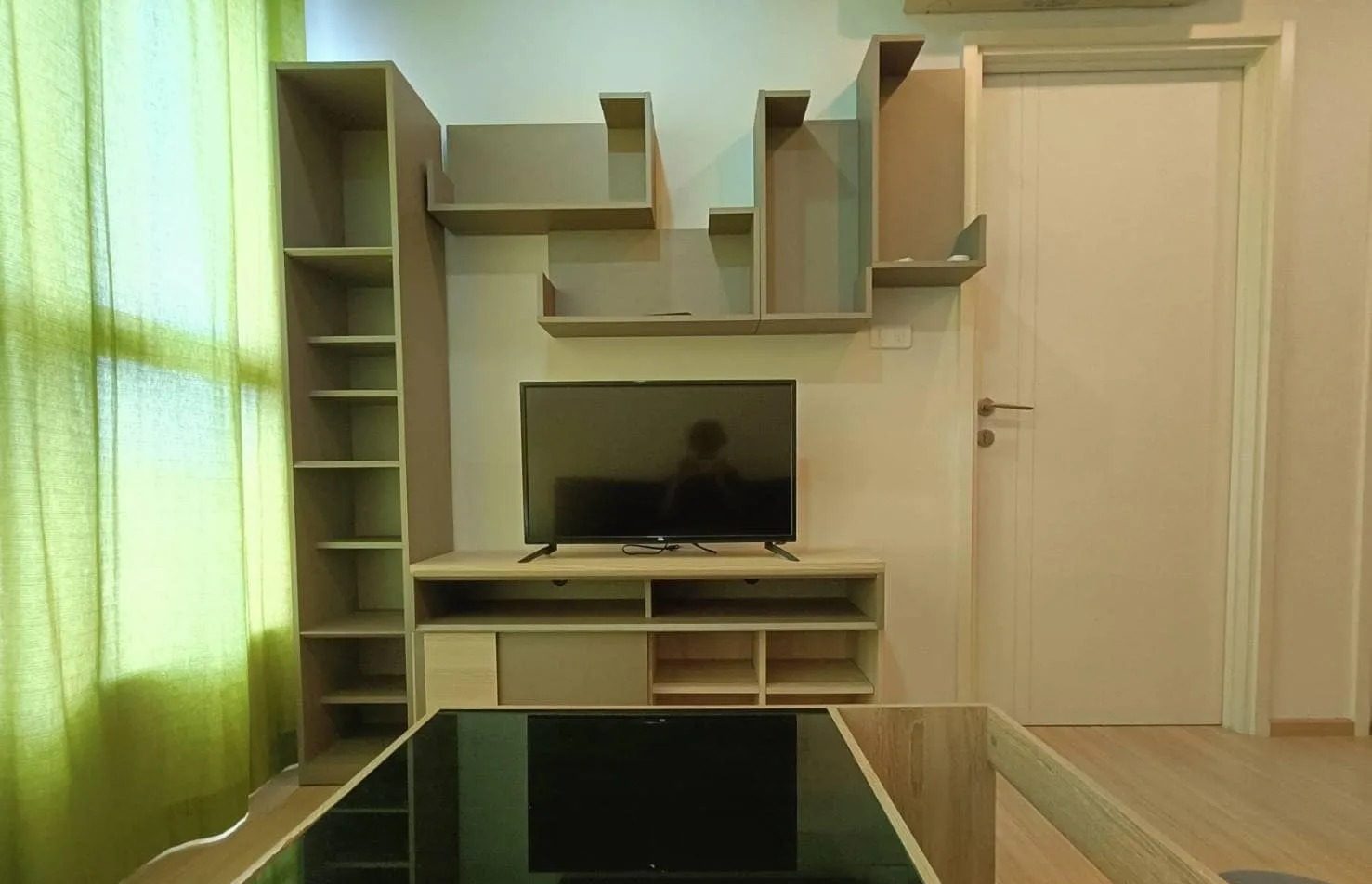 1 Bedroom Condo for rent at The Base Chaengwattana — photo 4