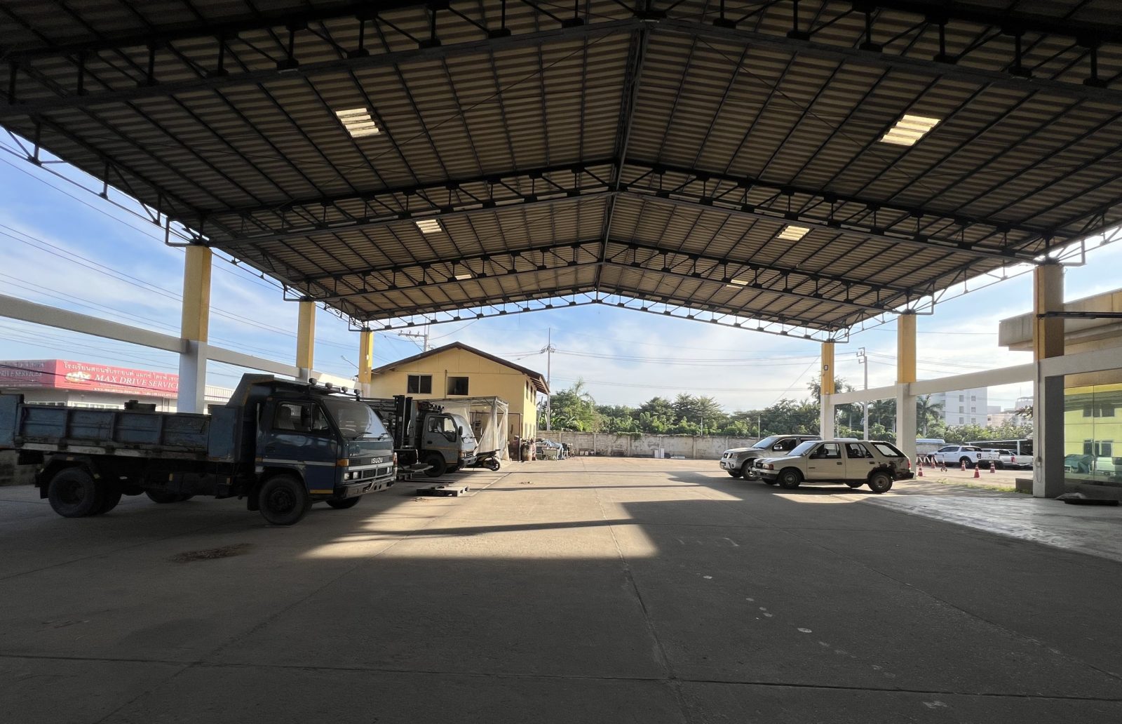 Warehouse: 1,000 sq.m. Nonthaburi — photo 4