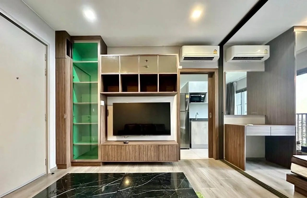 1 Bedroom Condo for rent at The Politan Aqua — photo 2