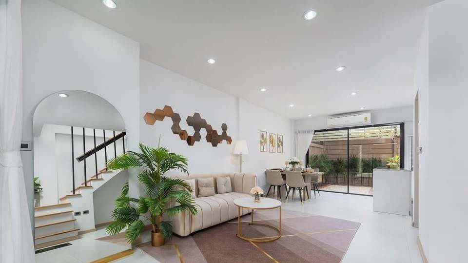 3 Bedroom Townhouse for rent at Haus Niche Chaengwattana - Samakkee — photo 4
