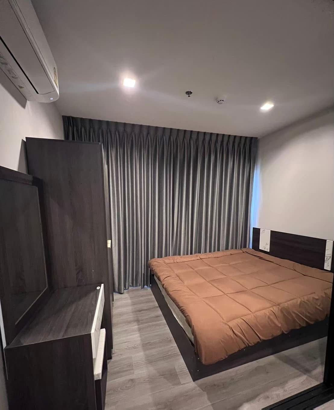 1 Bedroom Condo for rent at The Politan Rive — photo 2