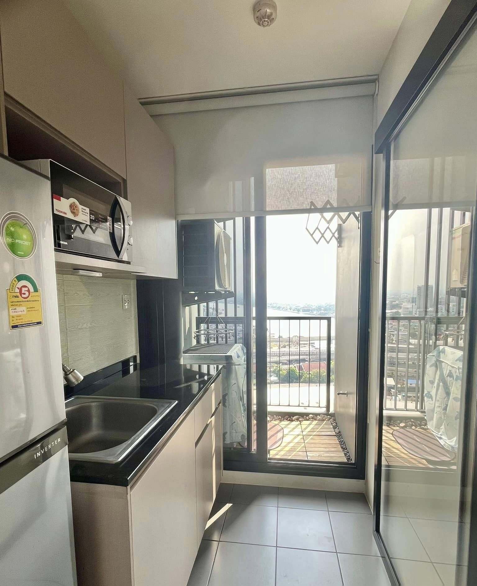 1 Bedroom Condo for rent at The Politan Rive — photo 5