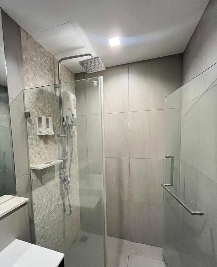 1 Bedroom Condo for rent at The Politan Rive — photo 5