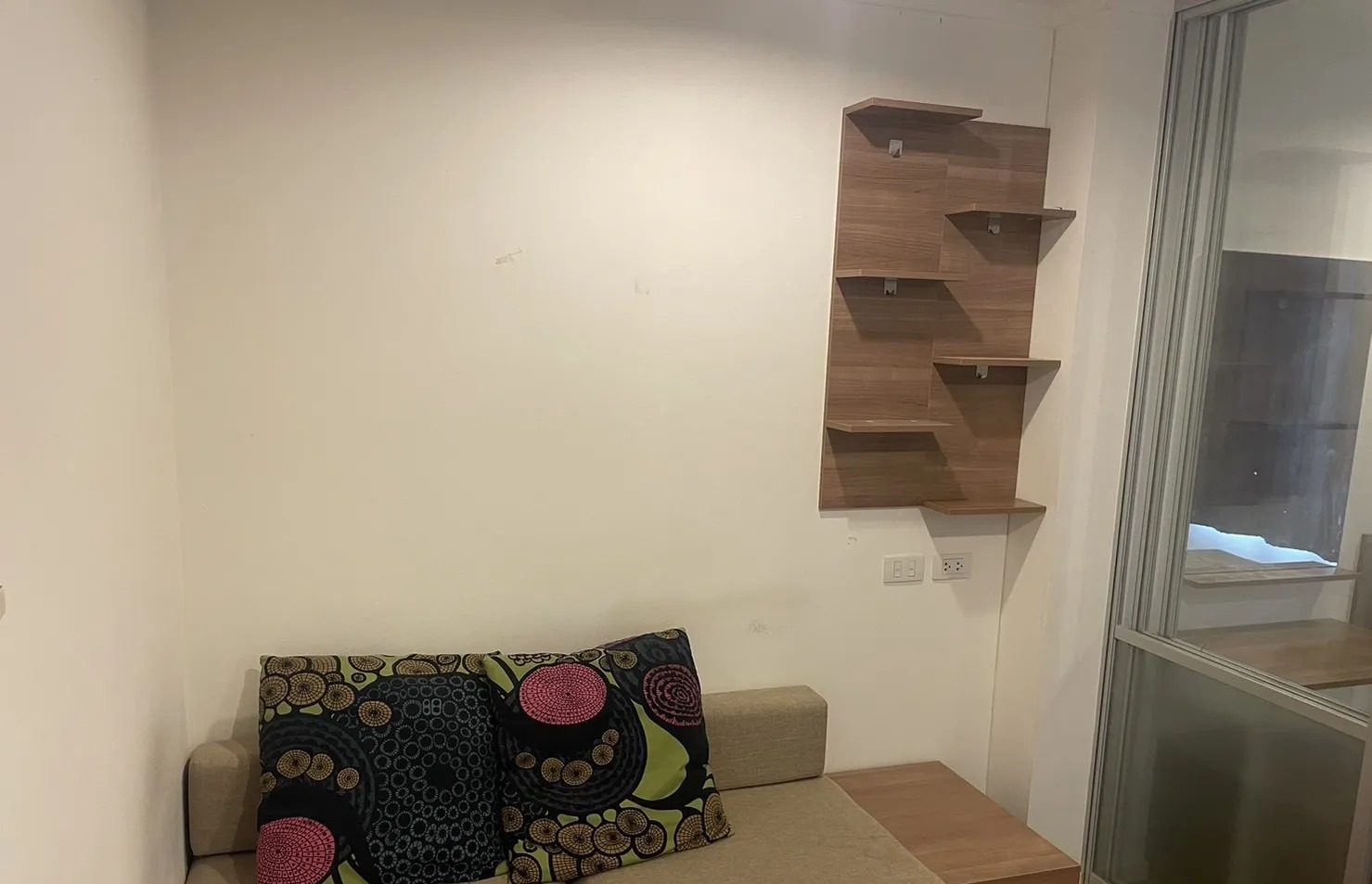 1 Bedroom Condo for rent at Lumpini Park Rattanathibet-Ngamwongwan — photo 2