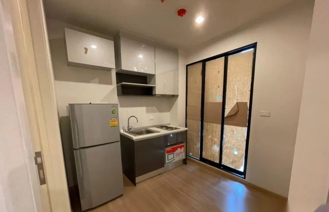 1 Bedroom Condo for rent at The Base Chaengwattana — photo 2