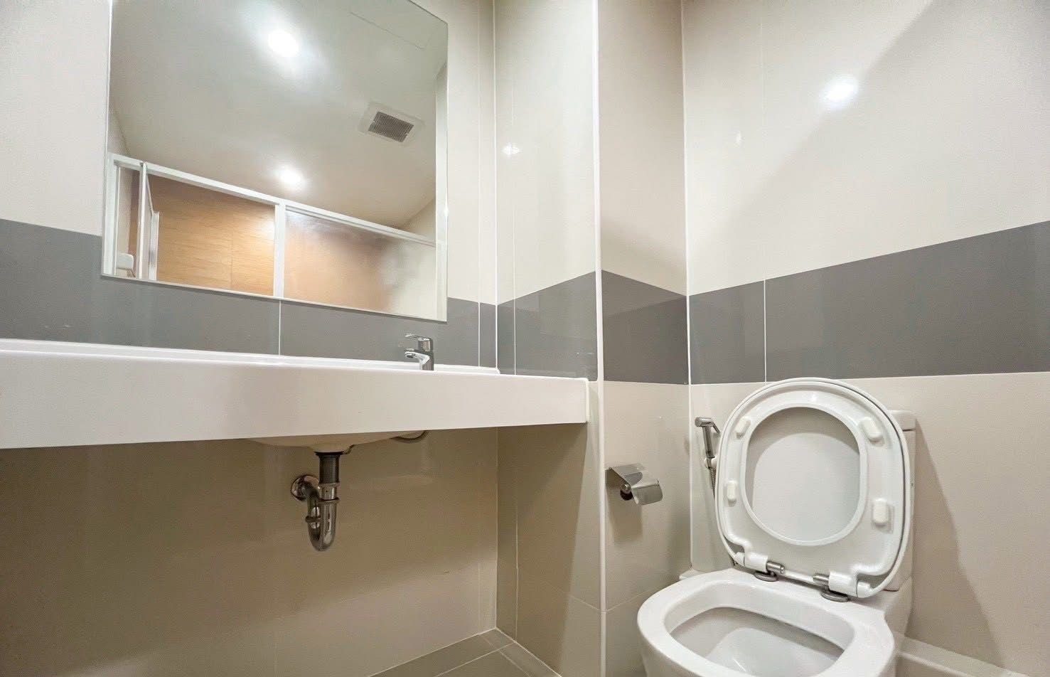 1 Bedroom Condo for rent at Rich Park at Chaophraya — photo 5