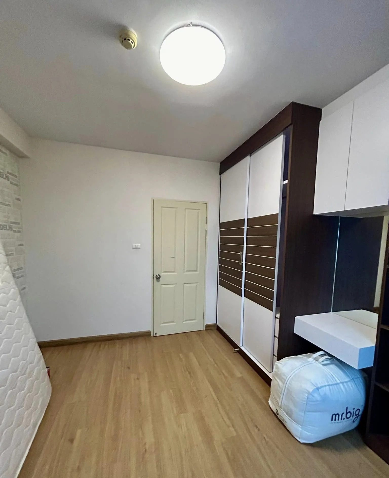 2 Bedroom Condo for rent at Supalai Park Khaerai - Ngamwongwan — photo 2