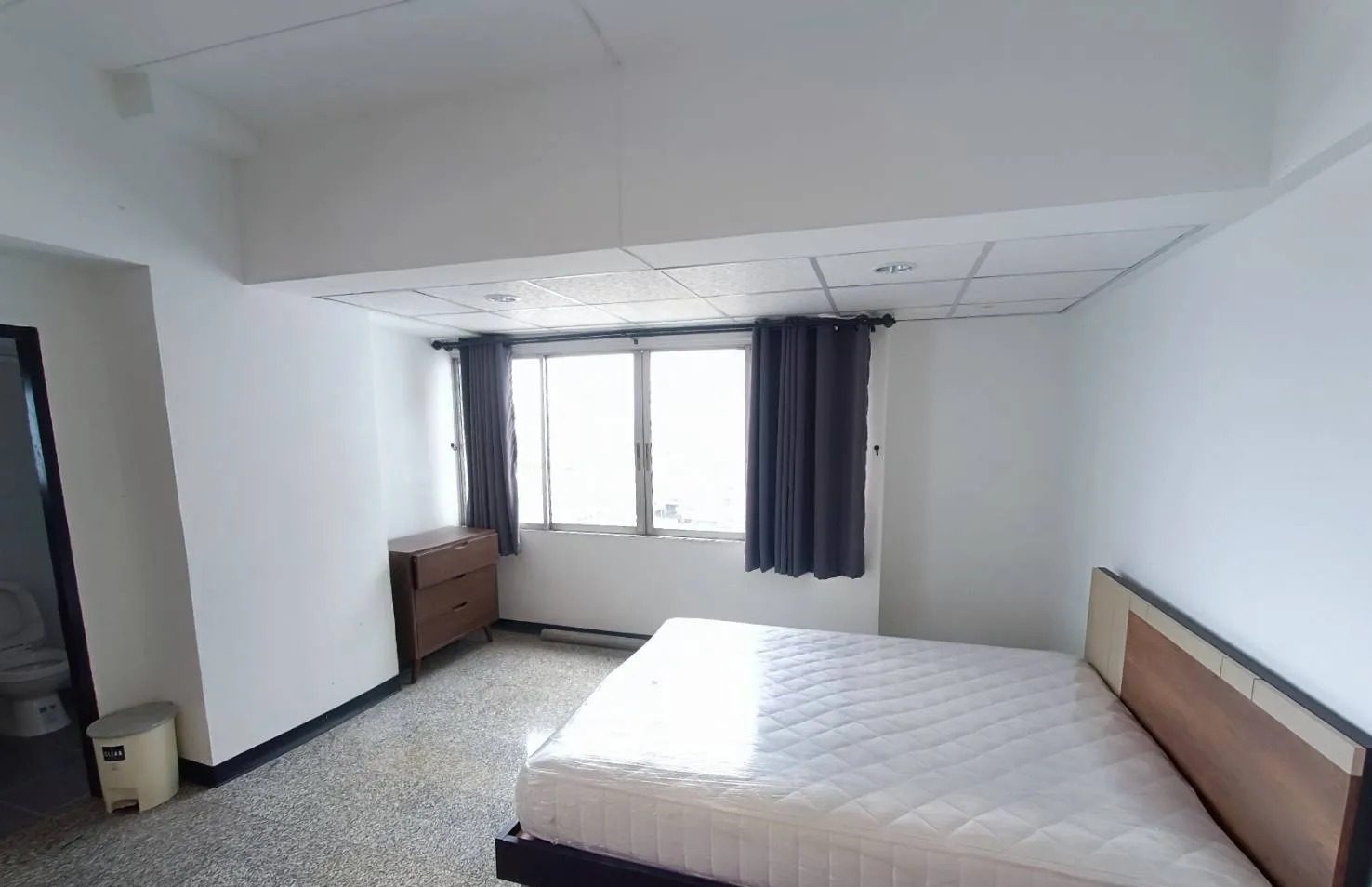Studio Condo for rent at Nont Tower Condominium — photo 3