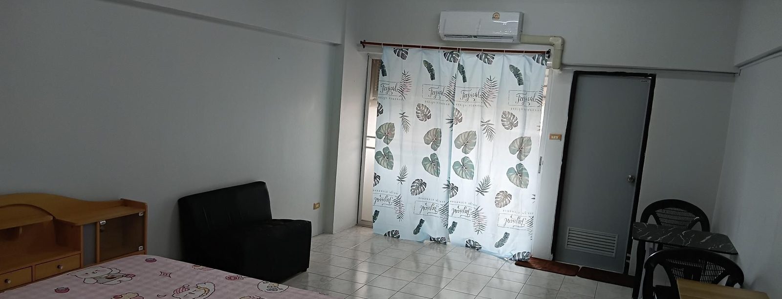 Studio Condo for rent at Saranya Place — photo 1