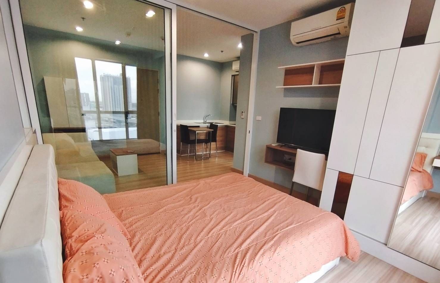 1 Bedroom Condo for rent at The Hotel Serviced Condo — photo 4
