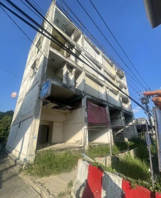 4 Storey Building for Rent in Pak Kret