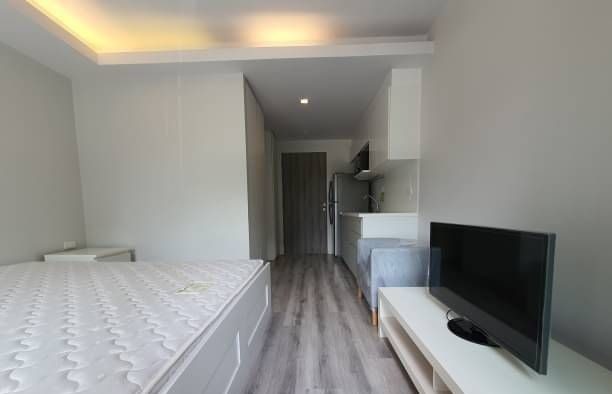 1 Bedroom Condo for rent at Double Lake Condominium — photo 4