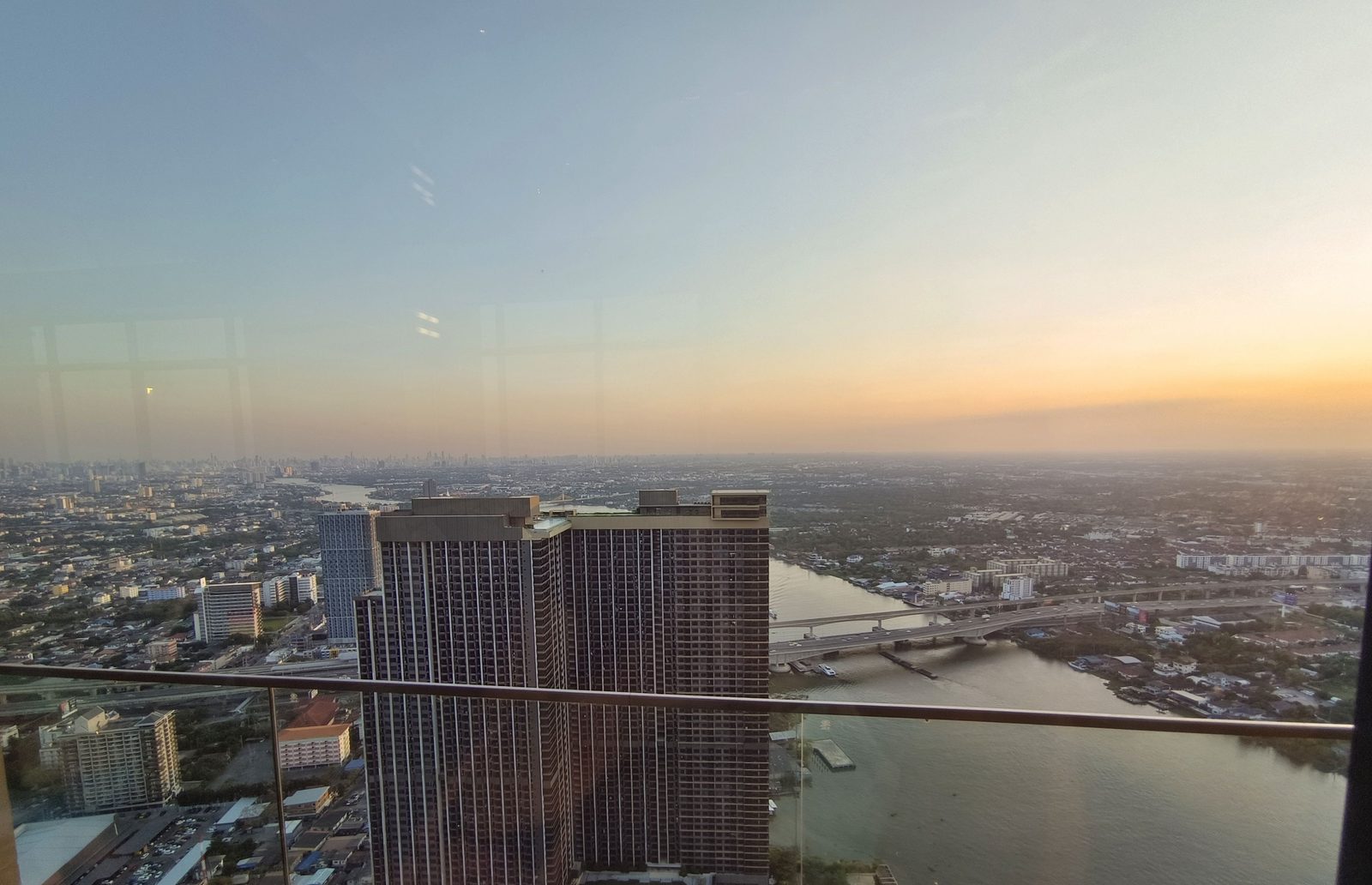 Studio Condo for rent at The Politan Aqua — photo 5