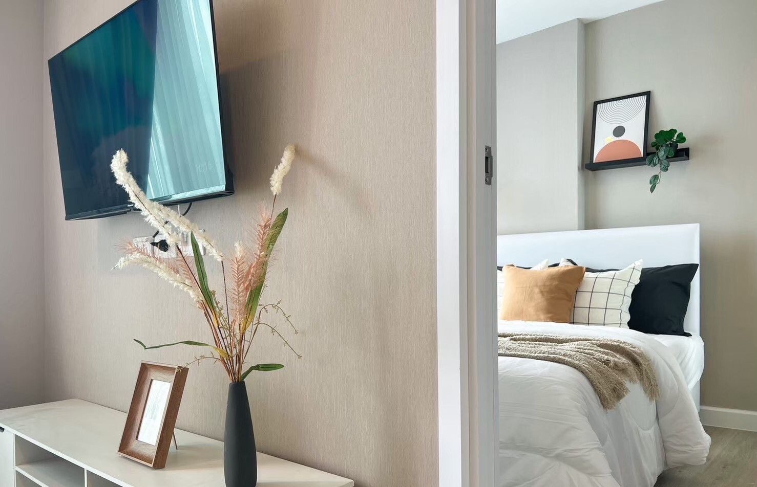 1 Bedroom Condo for rent at Metro Luxe Riverfront Rattanathibet — photo 3