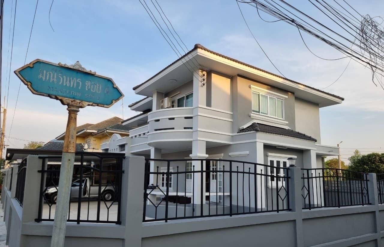 3 Bed room House For Rent at Maneerin Village — photo 1