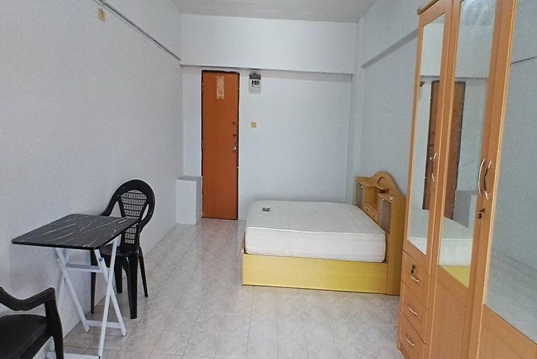 Studio Condo for rent at Saranya Place — photo 1