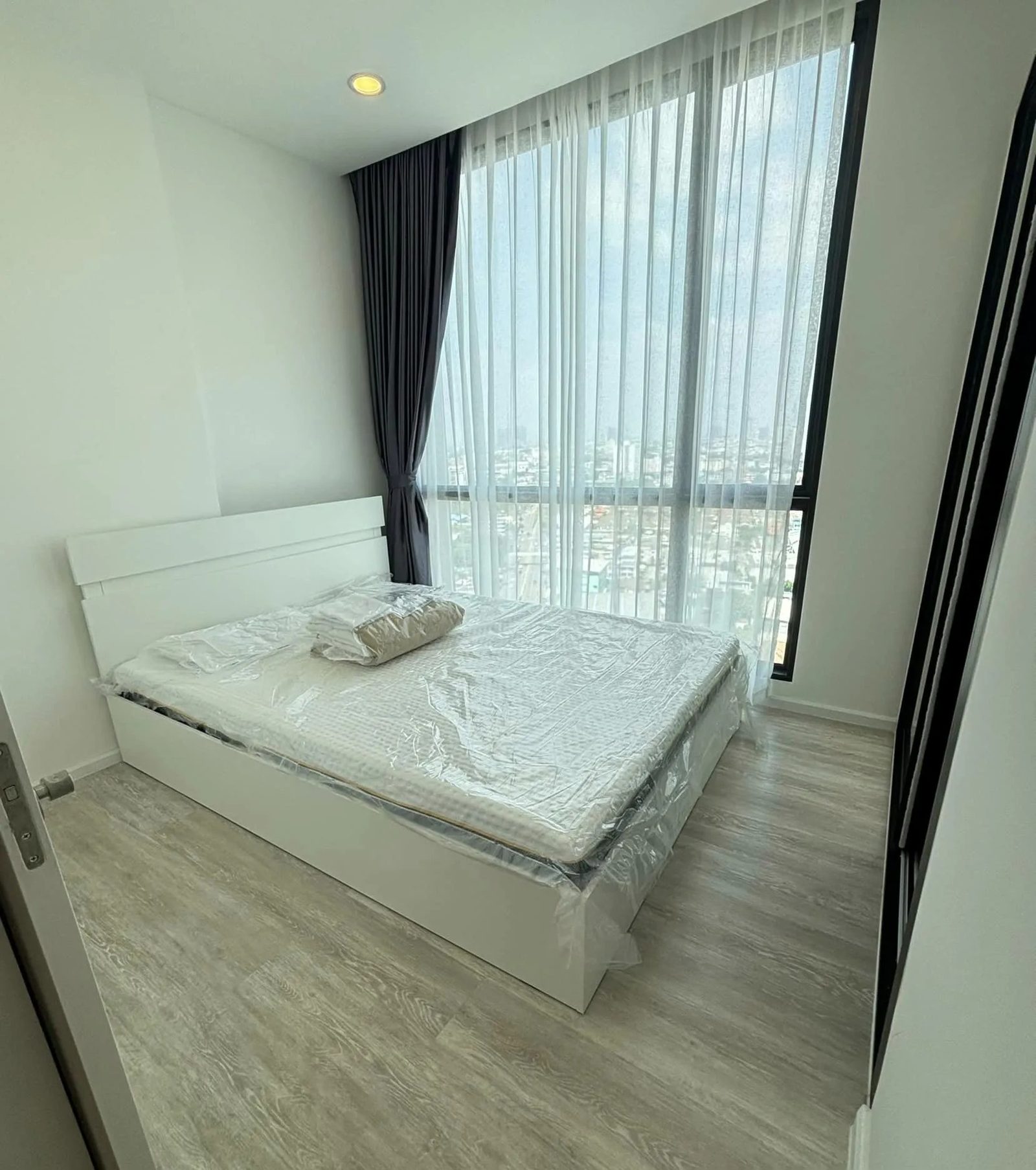1 Bedroom Condo for rent at The Clev Riverline Chaophraya - Wong Sawang — photo 1
