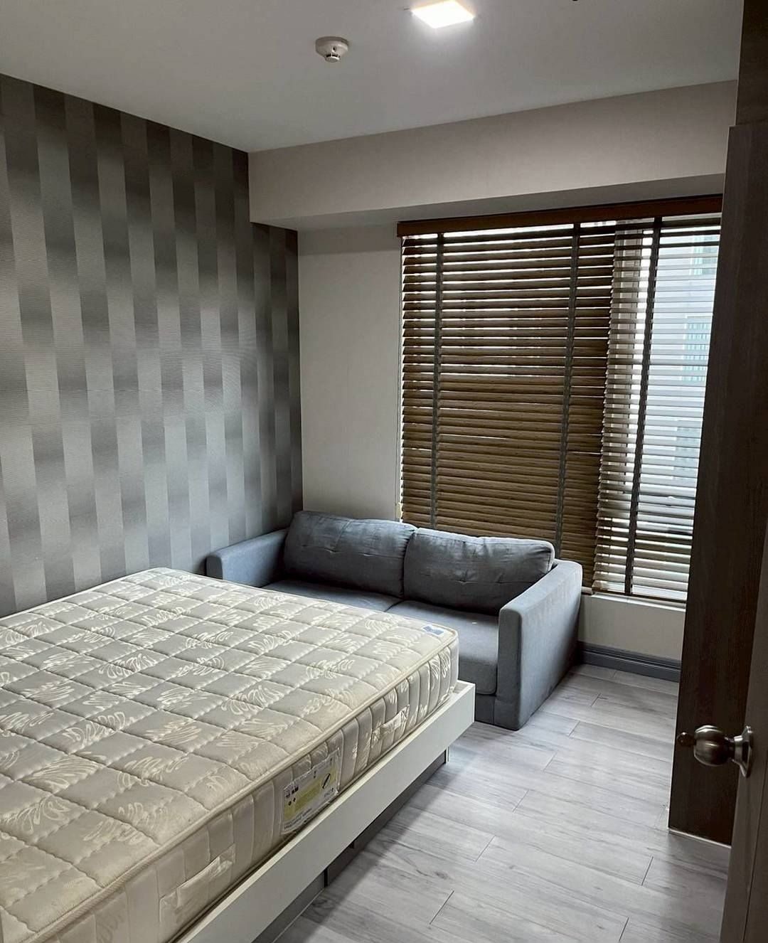 2 Bedroom Condo for rent at Grene Chaengwattana — photo 3