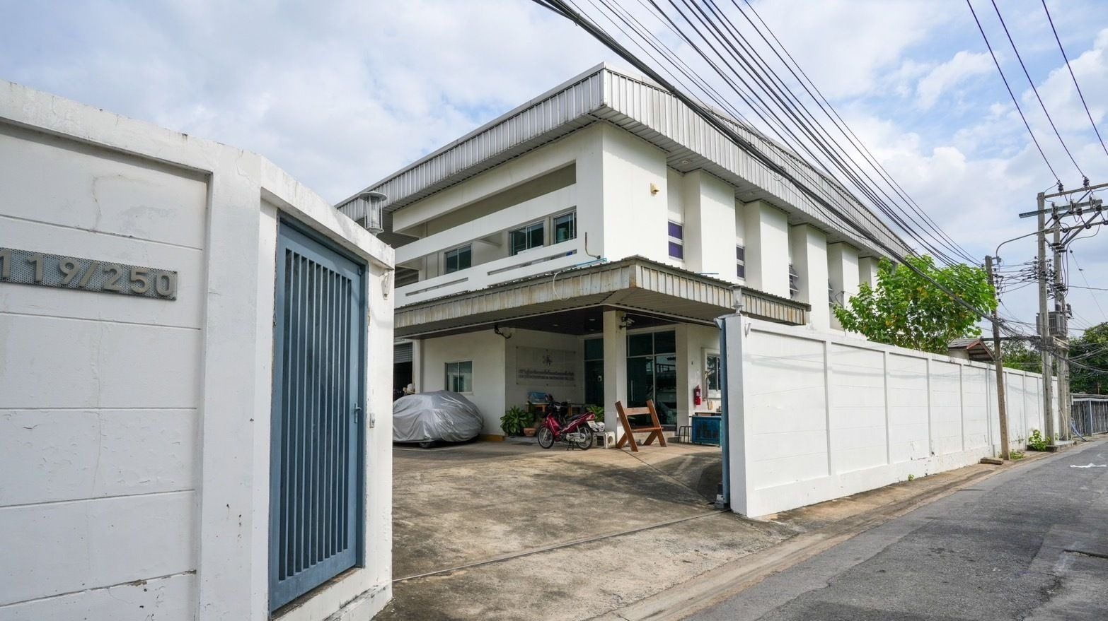 2-story office, Factory for Rent at Nonthaburi near MRT — photo 2