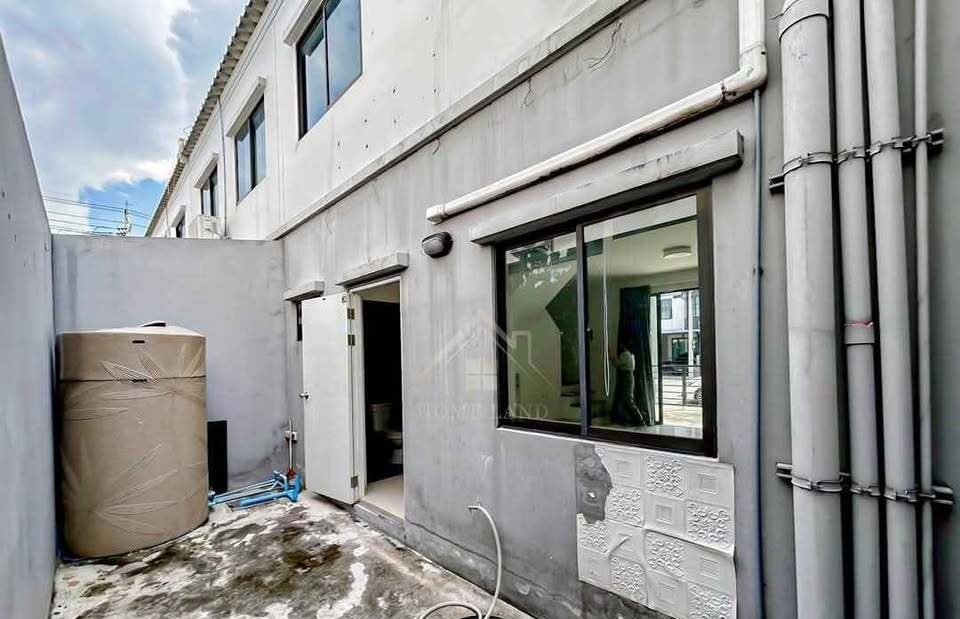 3 Bedroom Townhouse for rent at Pleno Ratchaphruek-Rattanathibet — photo 5