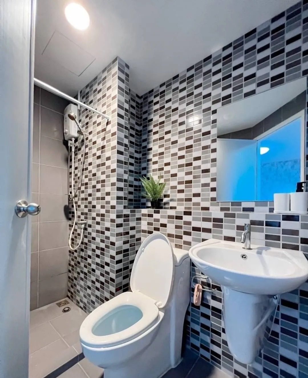 1 Bedroom Condo for rent at D Condo Rattanathibet — photo 5