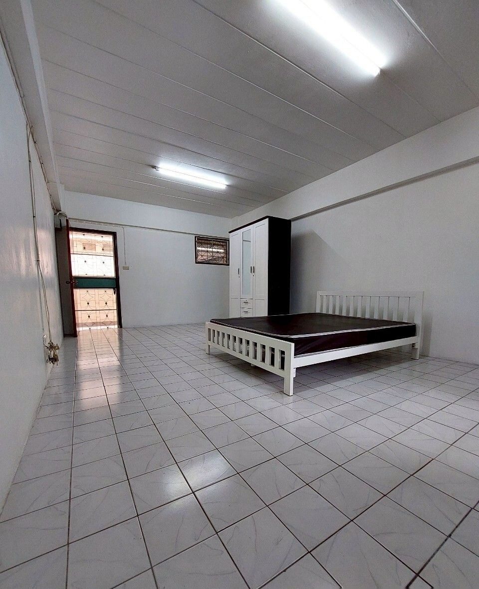 Studio Condo for rent at Twin Tower
