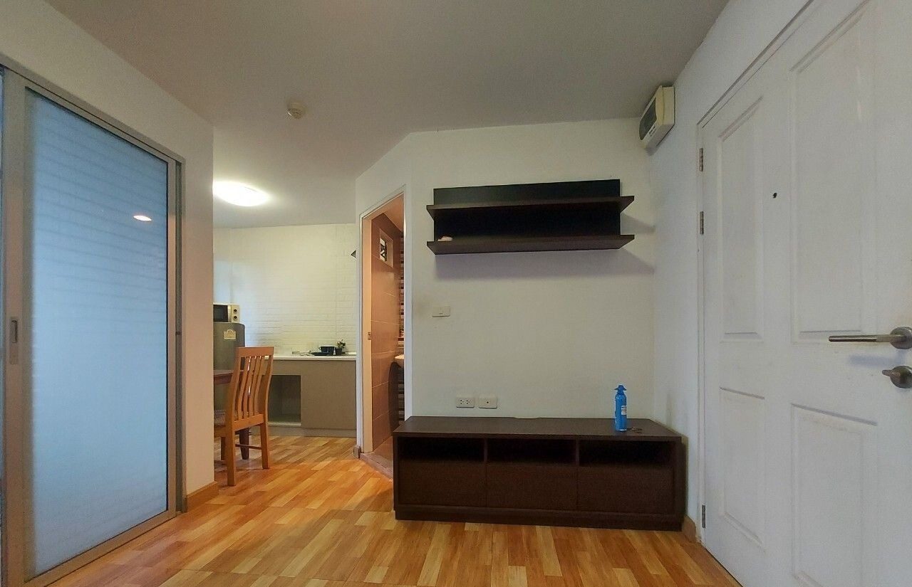 1 Bedroom Condo for rent at D Condo Rattanathibet — photo 5