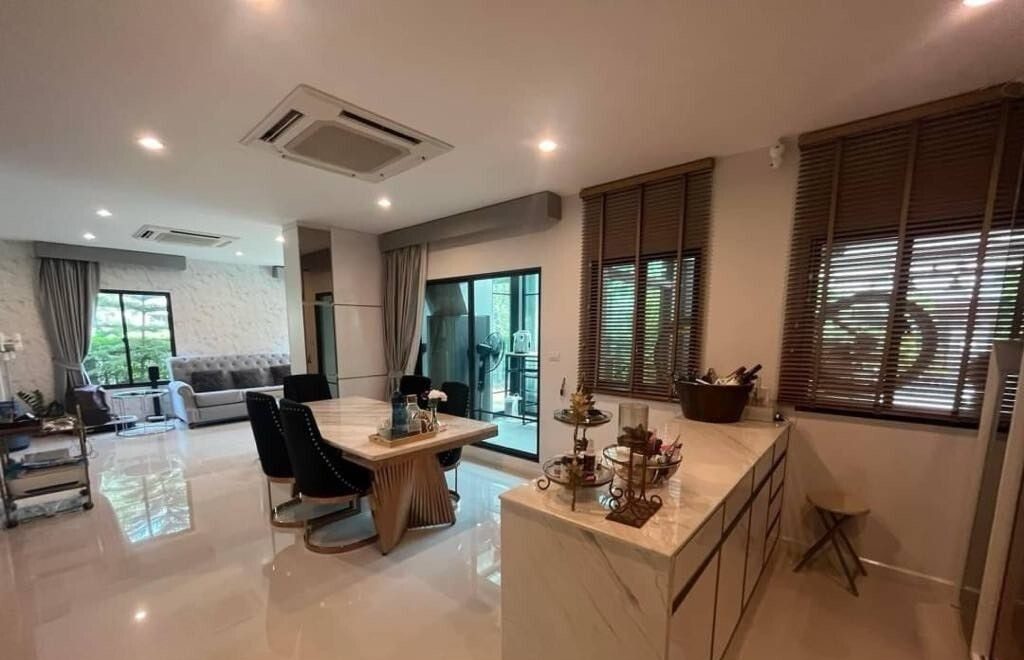 4 Bedroom House for rent at Passorn Chaengwattana-Chaiyaphruek — photo 5