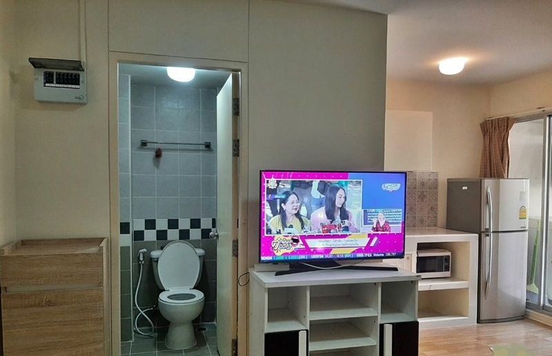 1 Bedroom Condo for rent at Lumpini Condo Town Rattanathibet — photo 4