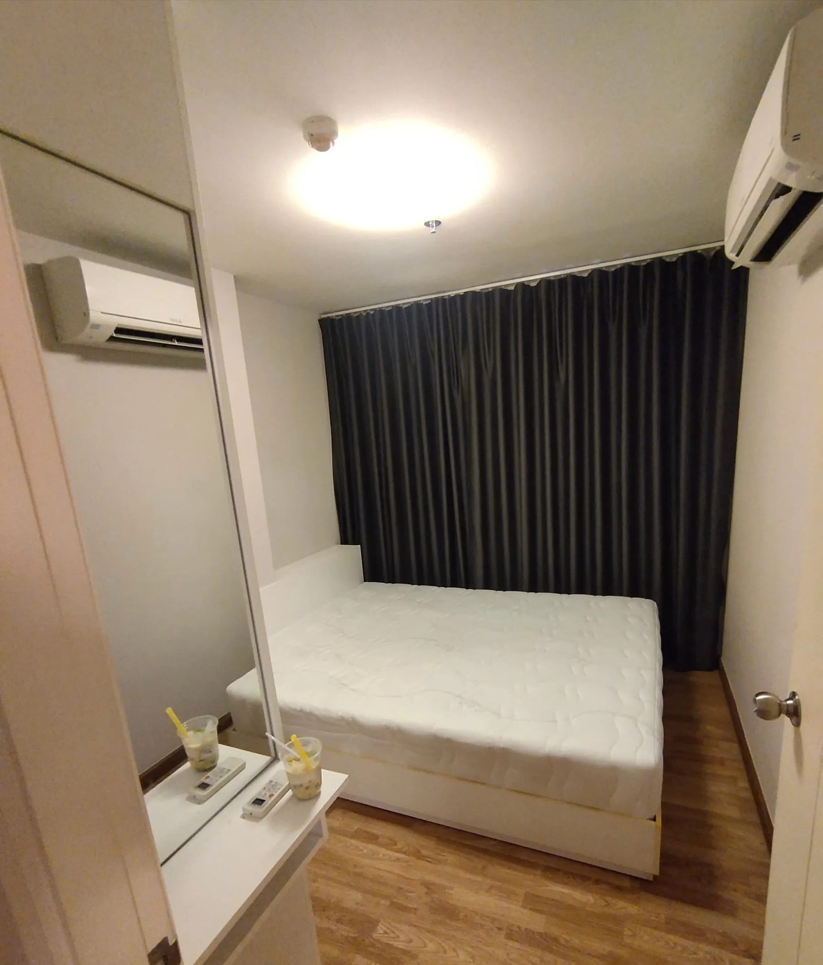 1 Bedroom Condo for rent at The Trust Condo Ngamwongwan — photo 4