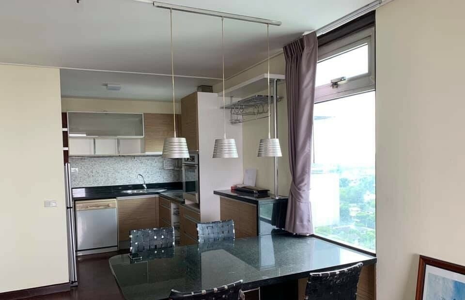 2 Bedroom Condo for rent at Lakeview Condominiums Geneva 1