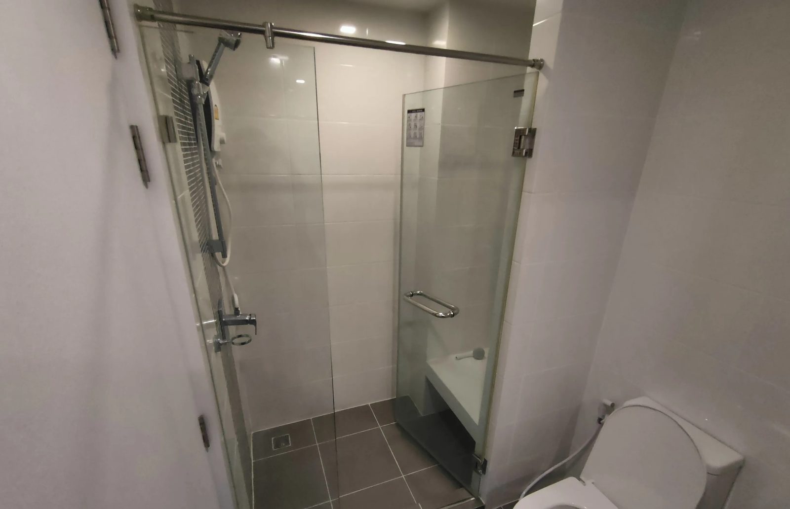 1 Bedroom Condo for rent at Metro Luxe Riverfront Rattanathibet — photo 5