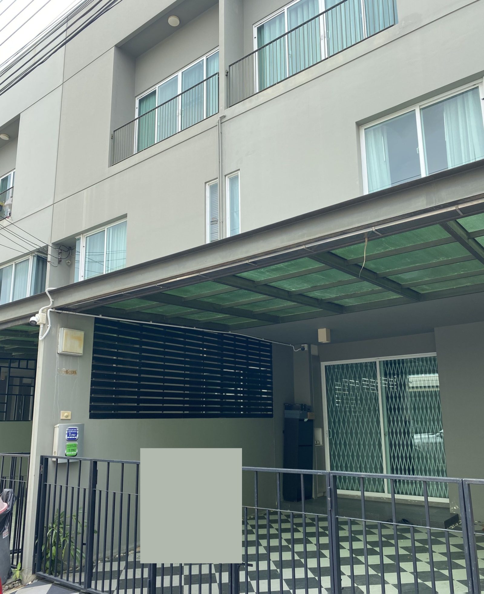 3 Bedroom Townhouse for rent at Patio Chaengwattana — photo 2