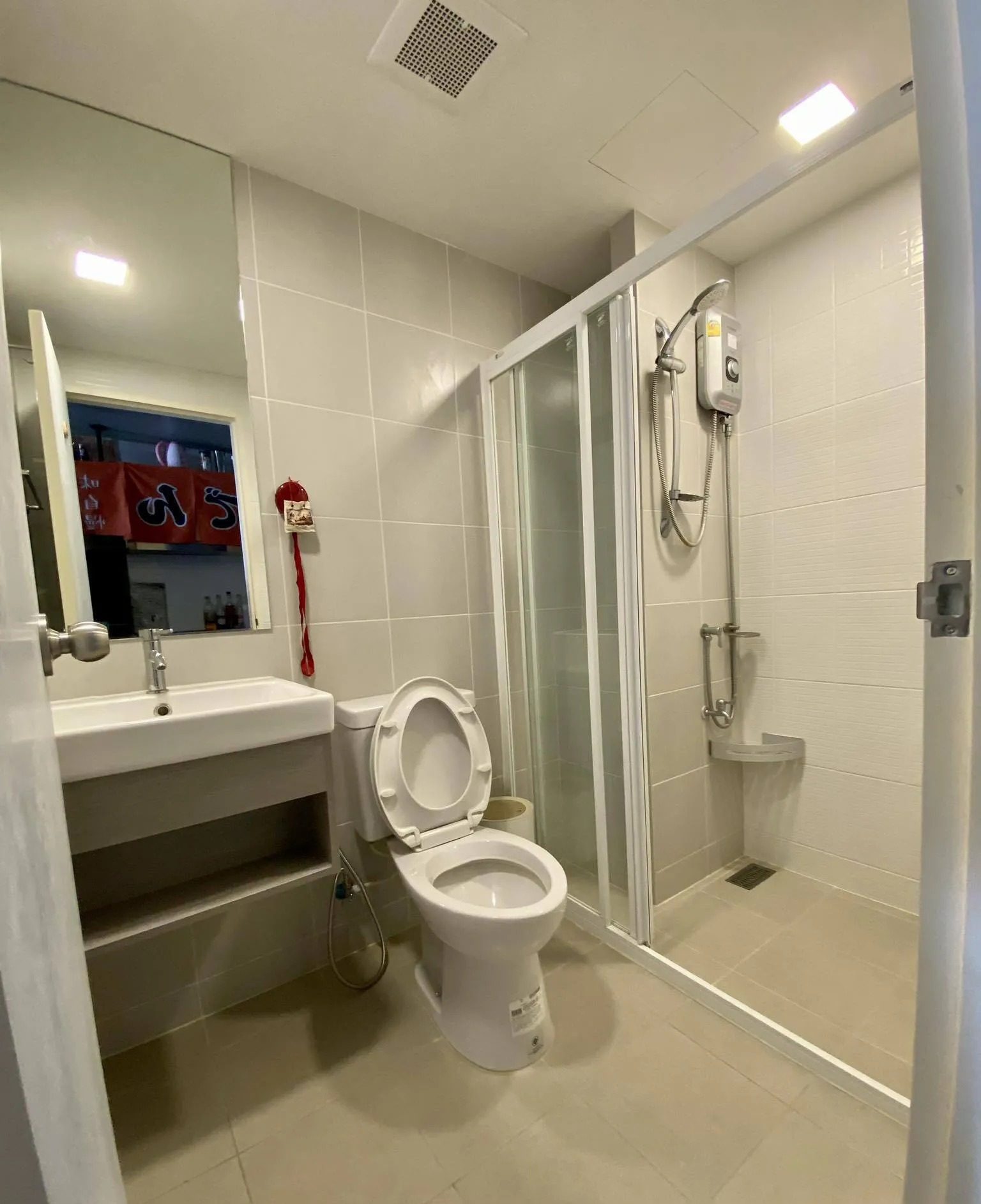 1 Bedroom Condo for rent at Atmoz Chaengwattana — photo 5