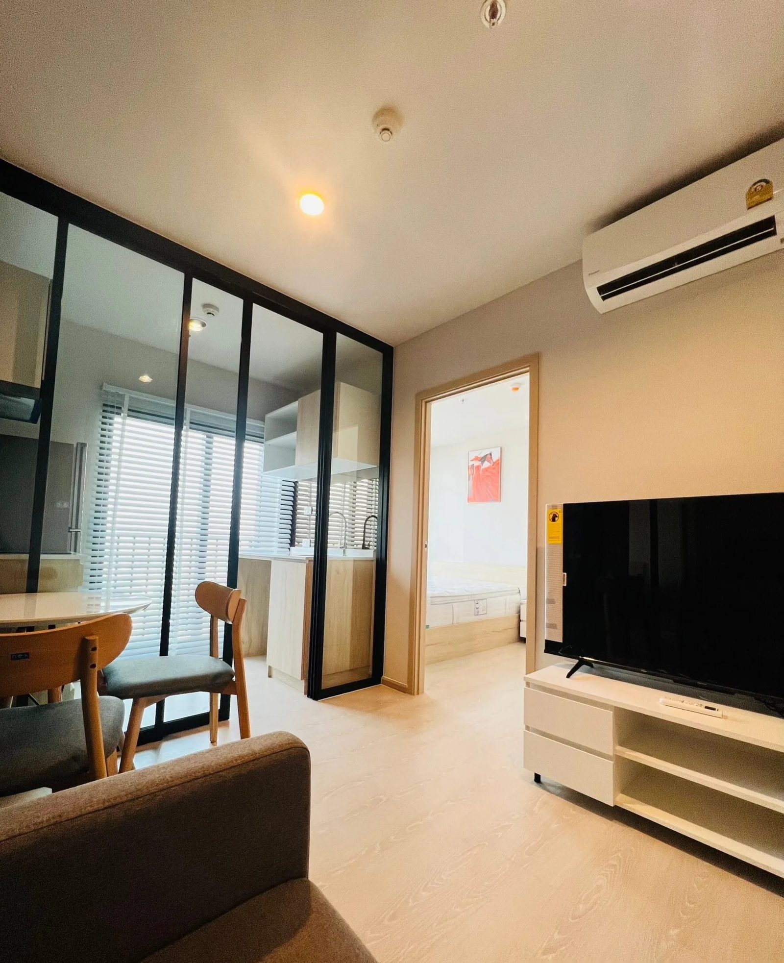 1 Bedroom Condo for rent at Nue Noble Ngamwongwan — photo 3
