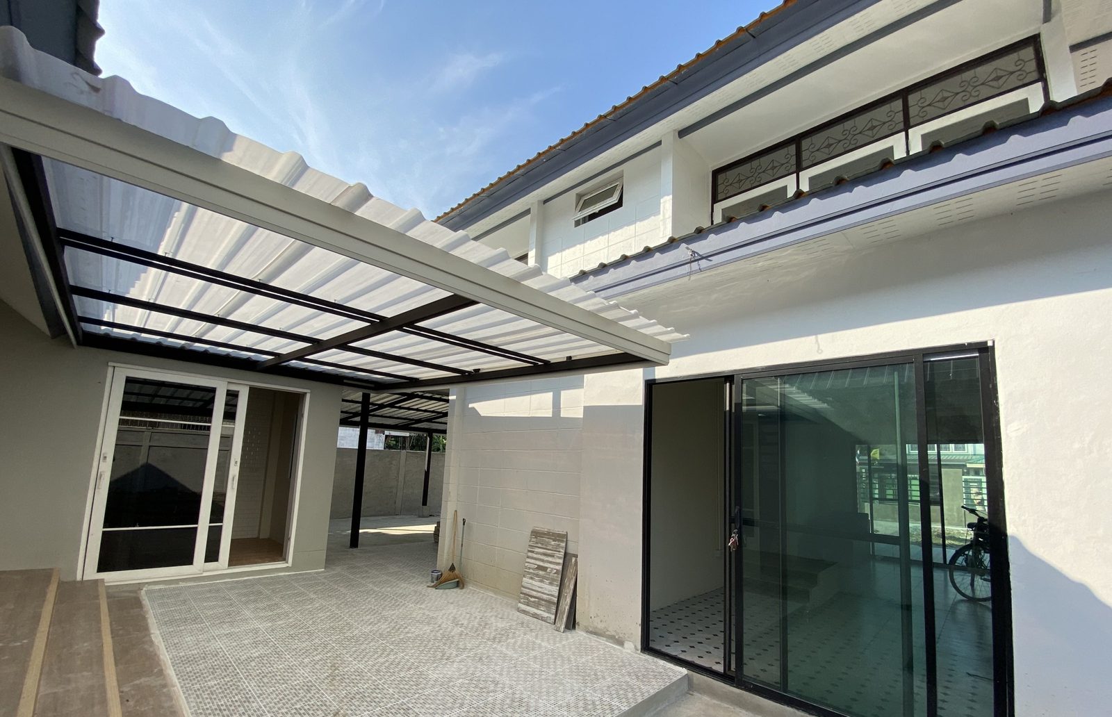 3 Bedroom House for rent at Baan Prachaniwet 2 — photo 1