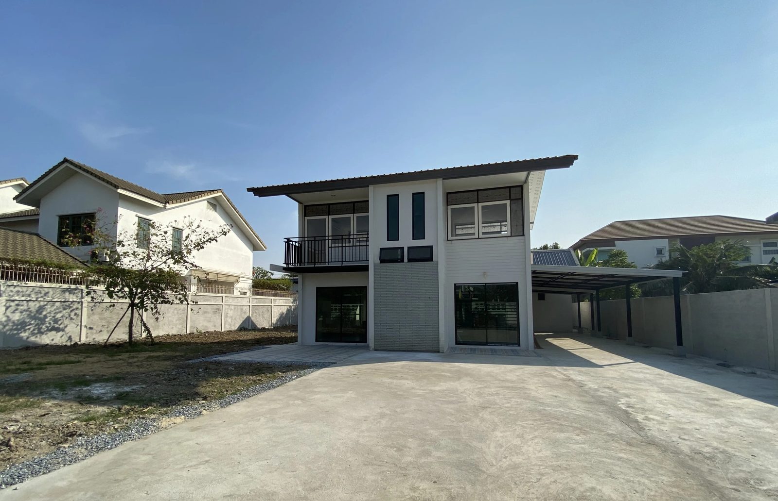 3 Bedroom House for rent at Baan Prachaniwet 2 — photo 3