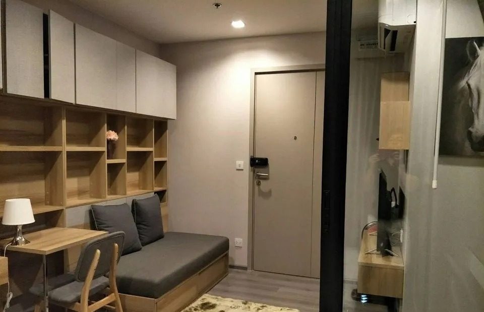 1 Bedroom Condo for rent at The Politan Rive — photo 2