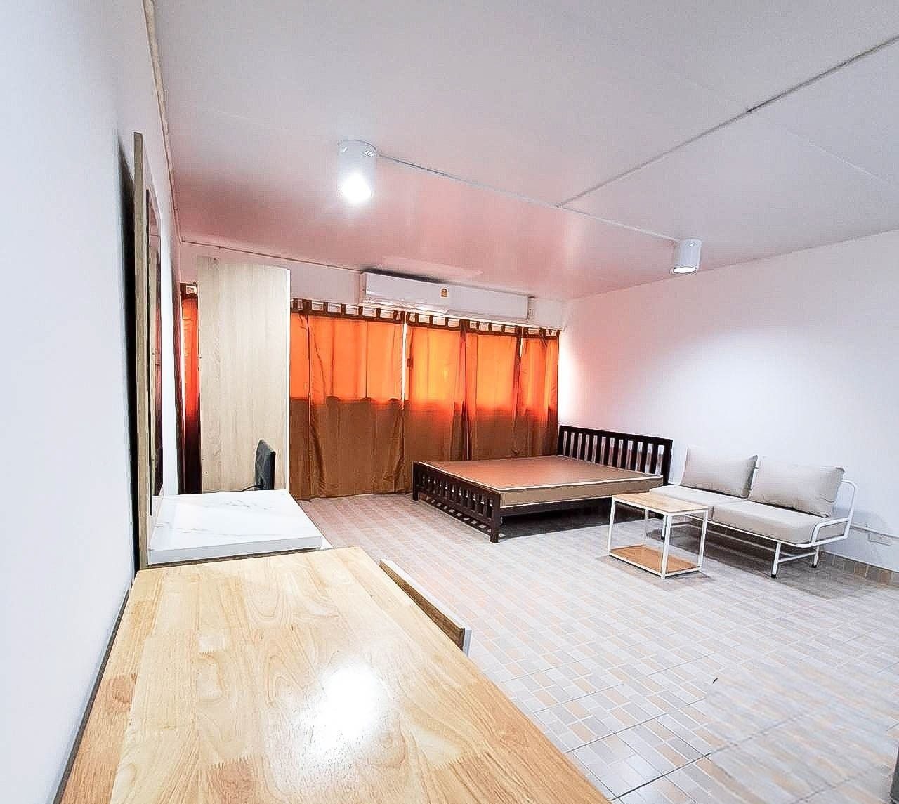 Studio Condo for rent at Popular Condo Muangthong Thani