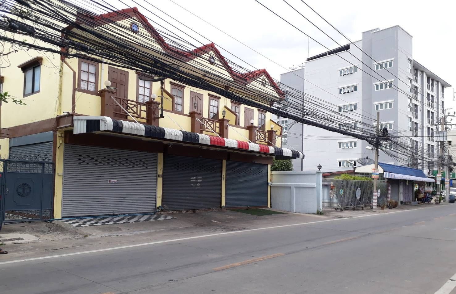 Townhouse for Rent in Soi Tiwanon 38 — photo 1