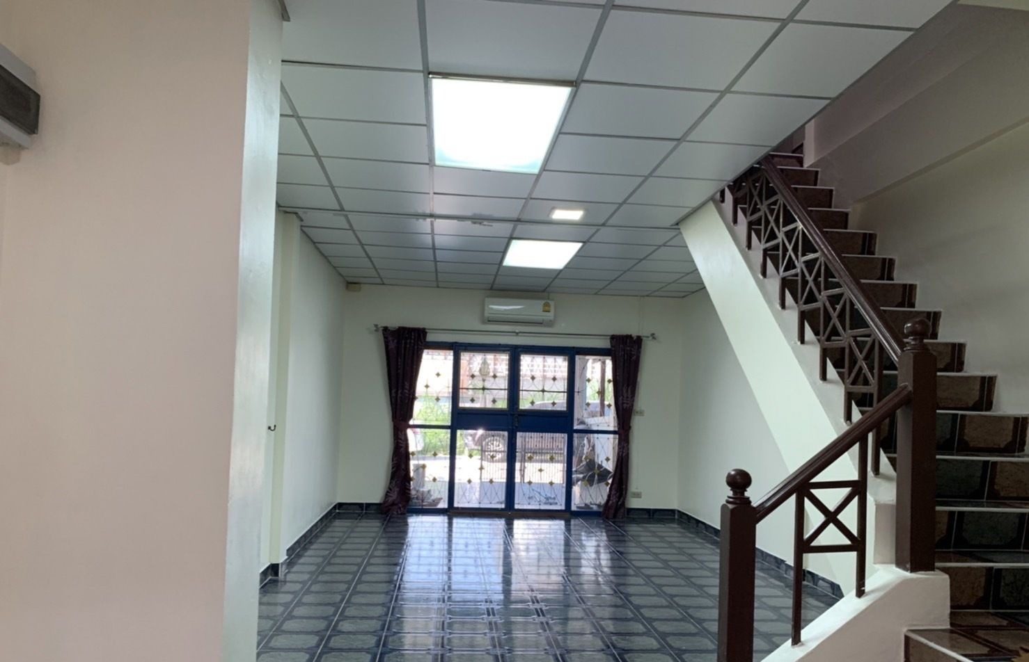 Townhouse for Rent in Bang Krang — photo 1