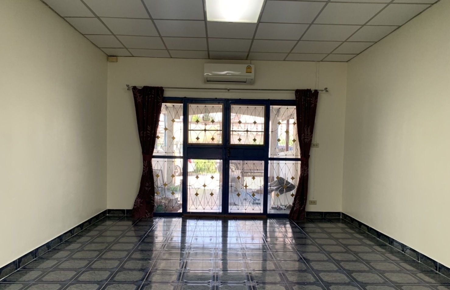 Townhouse for Rent in Bang Krang — photo 4