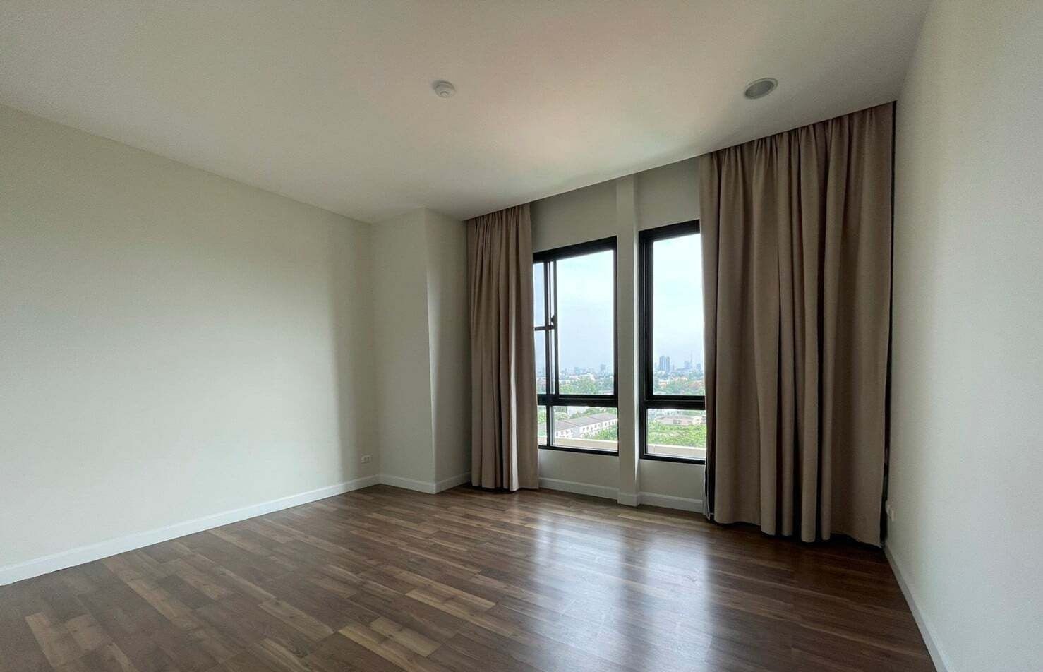 4 Bedroom Condo for rent at The Terrace Residence at Nichada Thani — photo 1