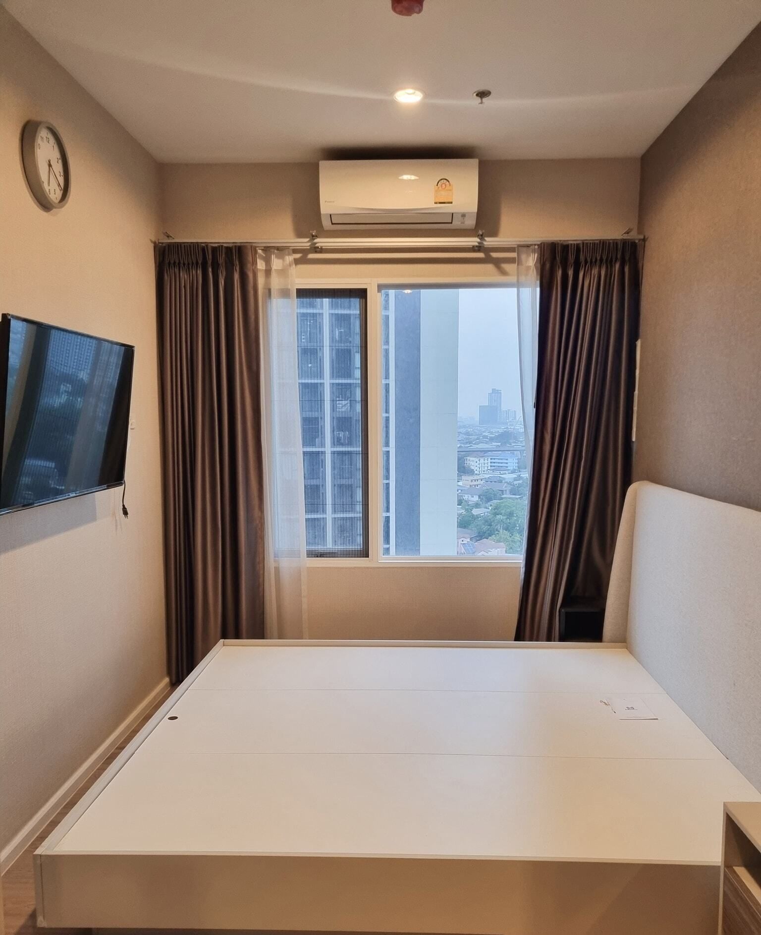 1 Bedroom Condo for rent at Amber By Eastern Star — photo 1