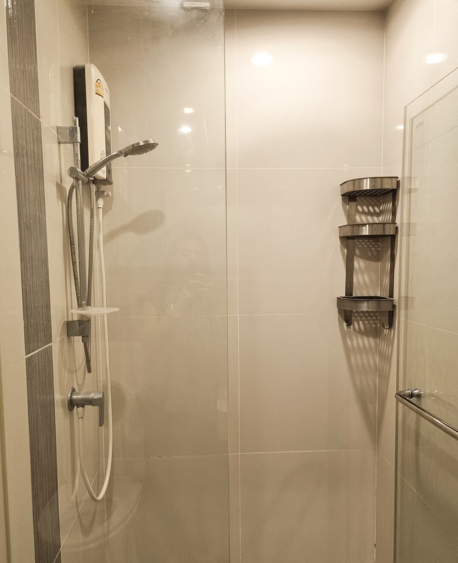 1 Bedroom Condo for rent at Amber By Eastern Star — photo 5
