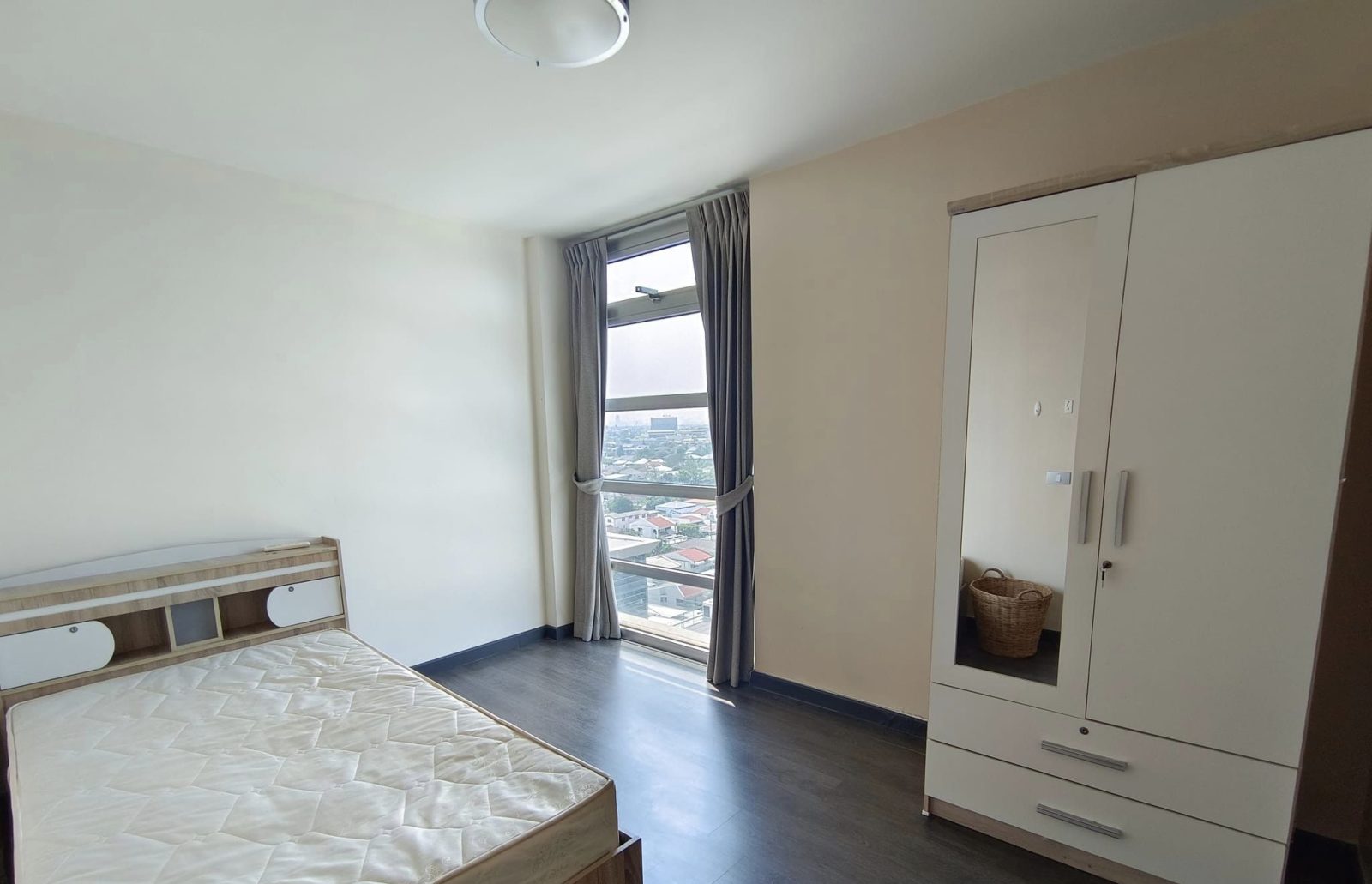 2 Bedroom Condo for rent at The Lake Condominium — photo 5